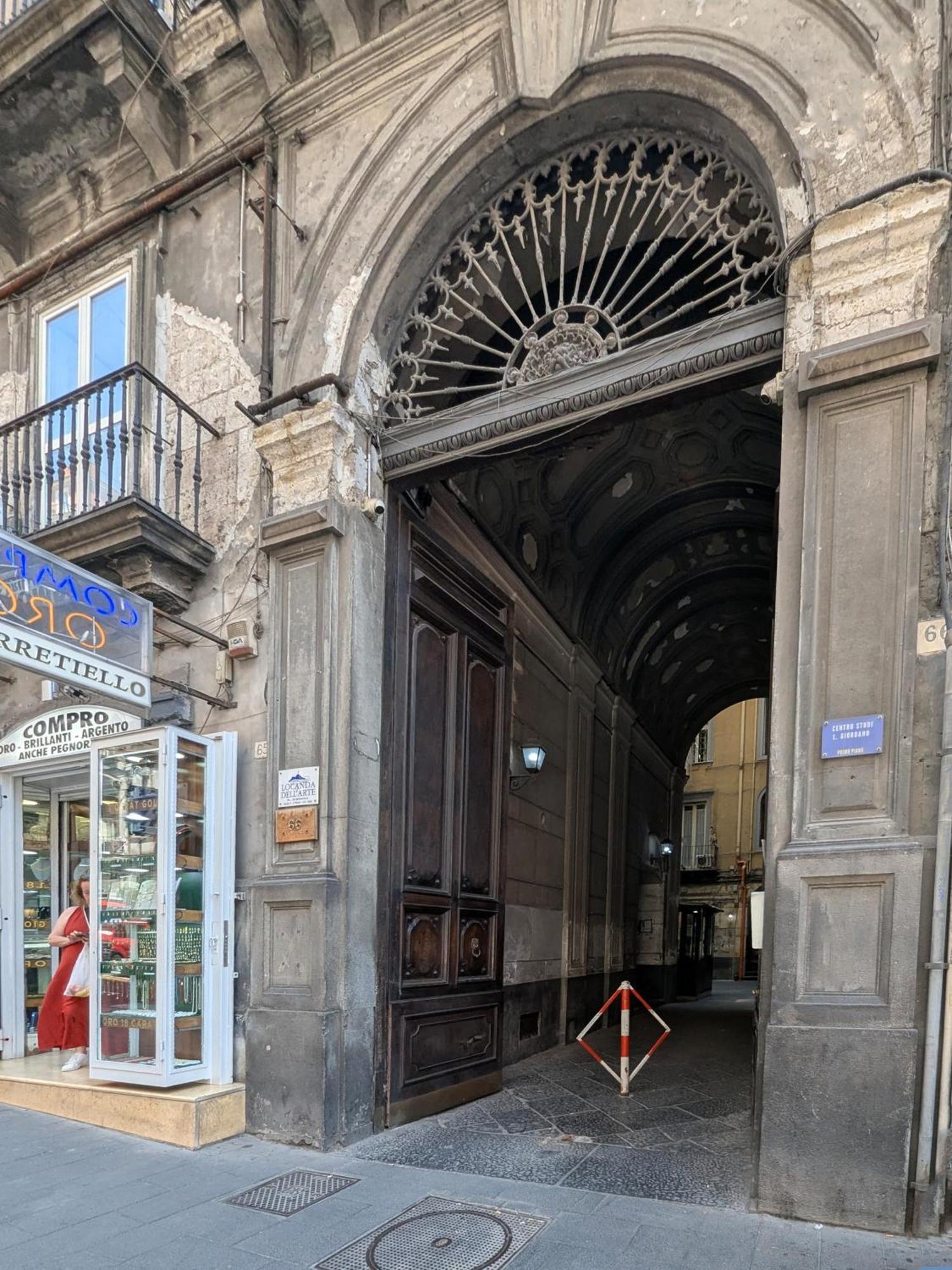 Art Flat * Napoli